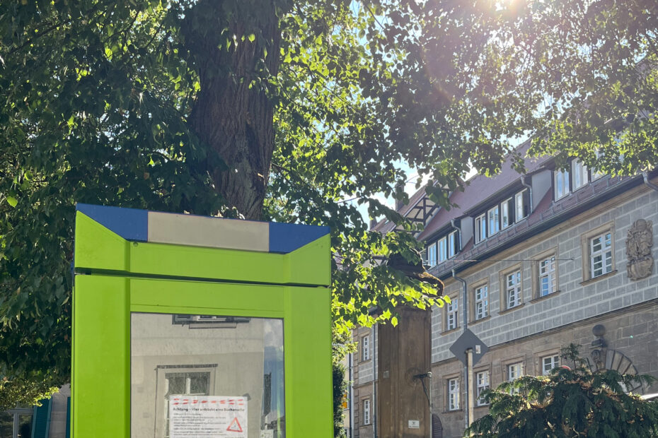 Einweihung der Bücherzelle am Kaulberg